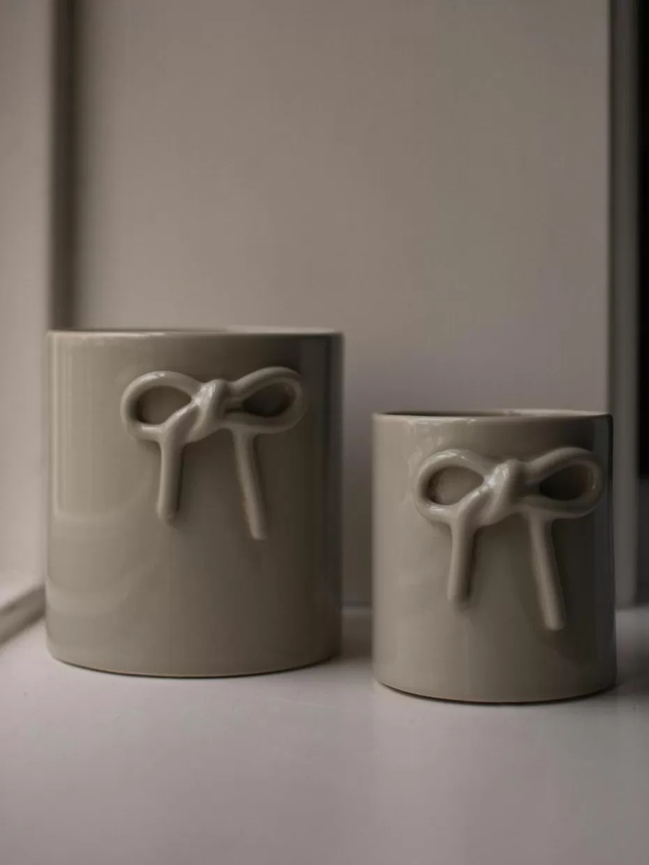 Blumentöpfe-DBKD Übertopf Bow aus Keramik, H 11 cm Hellbeige, glänzend