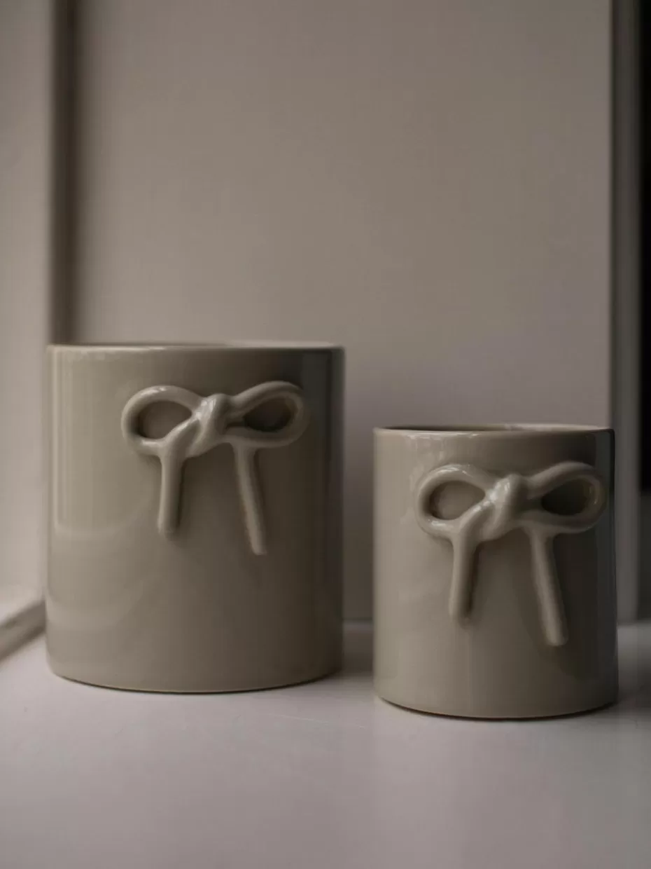 Blumentöpfe-DBKD Übertopf Bow aus Keramik, H 14 cm Hellbeige, glänzend