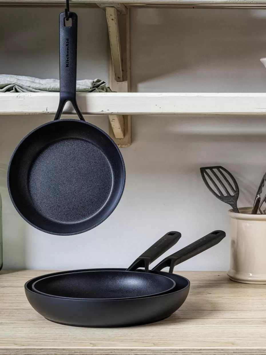 Pfannen-KitchenAid Bratpfannen mit Antihaftbeschichtung, 3er-Set Schwarz