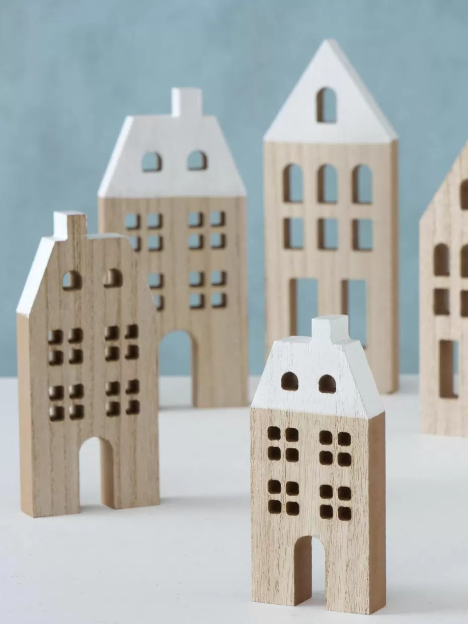 Weihnachtliche Deko-Objekte-Westwing Deko-Häuser Towny aus Holz, 6 Stück