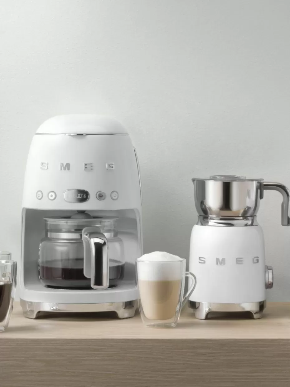 Kaffeemaschinen-Smeg Filterkaffeemaschine 50's Style Weiß, glänzend