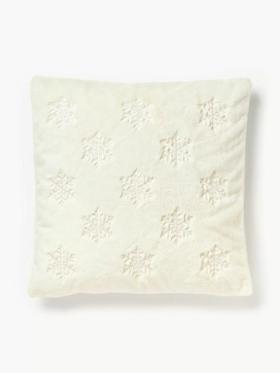 Weihnachtskissen | Dekokissen-Westwing Collection Flauschige Kissenhülle Nari mit winterlichem Motiv