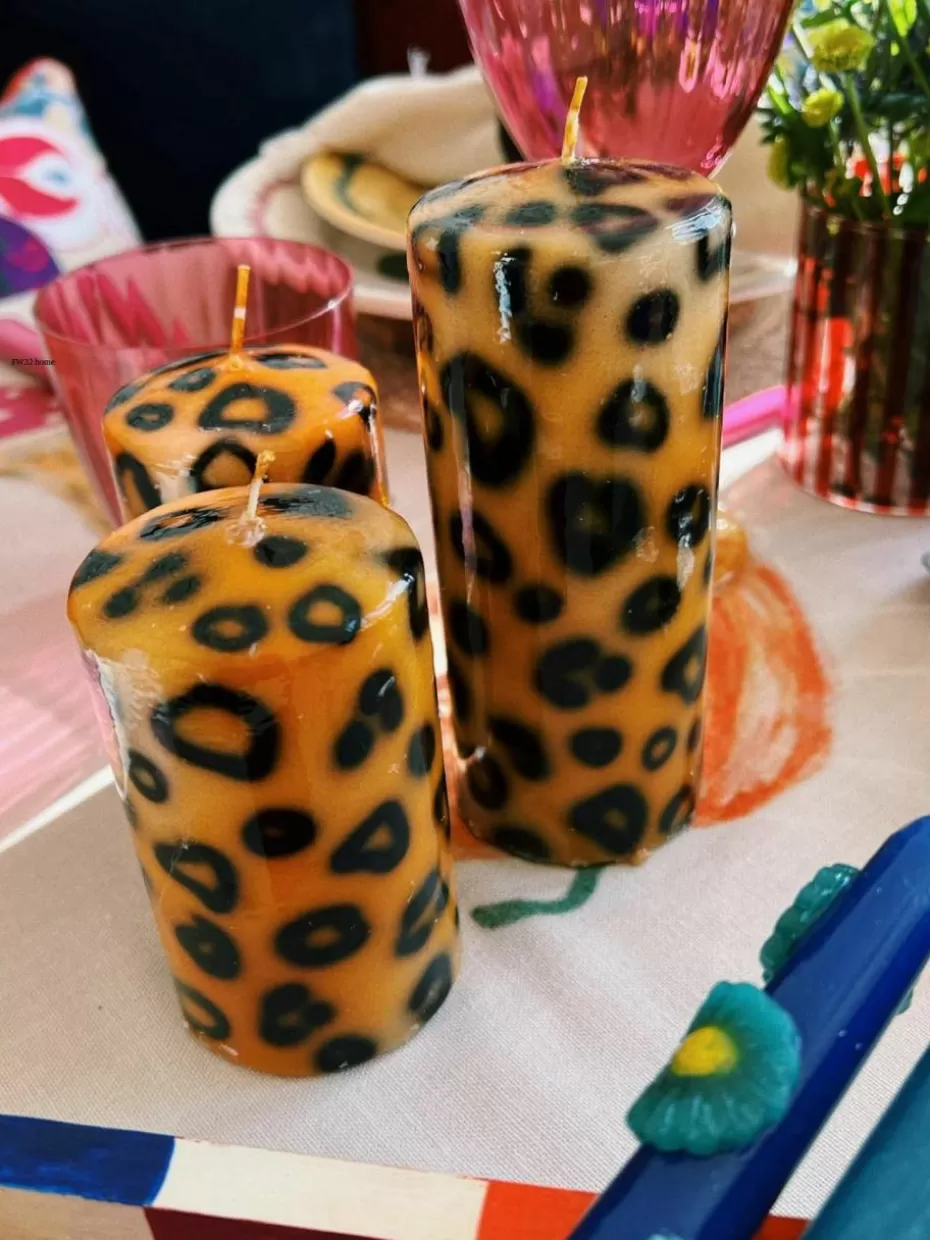 Kerzen-Anna + Nina Handgefertigte Stumpenkerze Leopard, H 15 cm Hellbraun, Schwarz