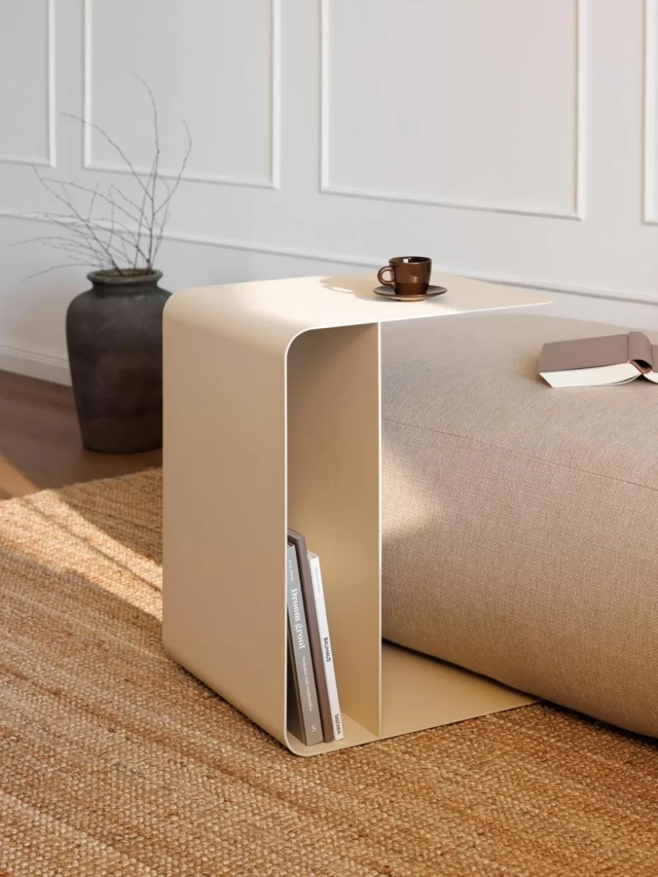 Beistelltische | Couchtische-Metallbude Handgefertigter Beistelltisch Cosmo Hellbeige