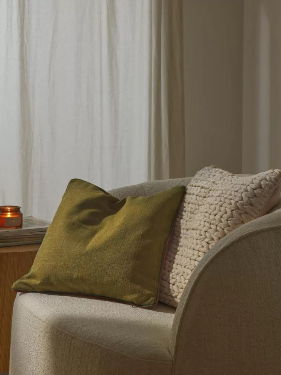 Weihnachtskissen | Nordic Celebrations-Westwing Collection Handgemachte Grobstrick-Kissenhülle Adyna Beige