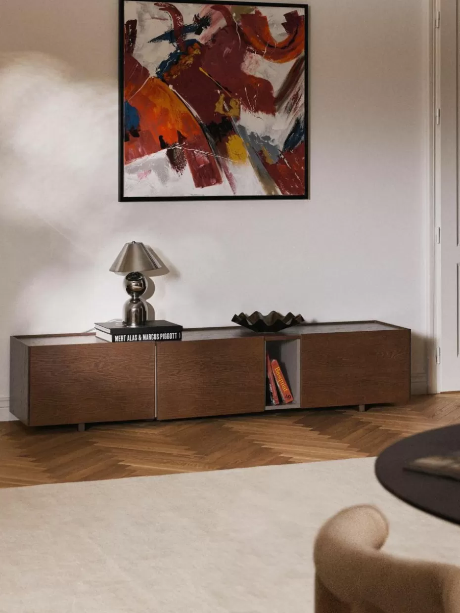 Kommoden & Sideboards-Westwing Collection Holz-TV-Lowboard Larsen Eichenholz, dunkelbraun lackiert