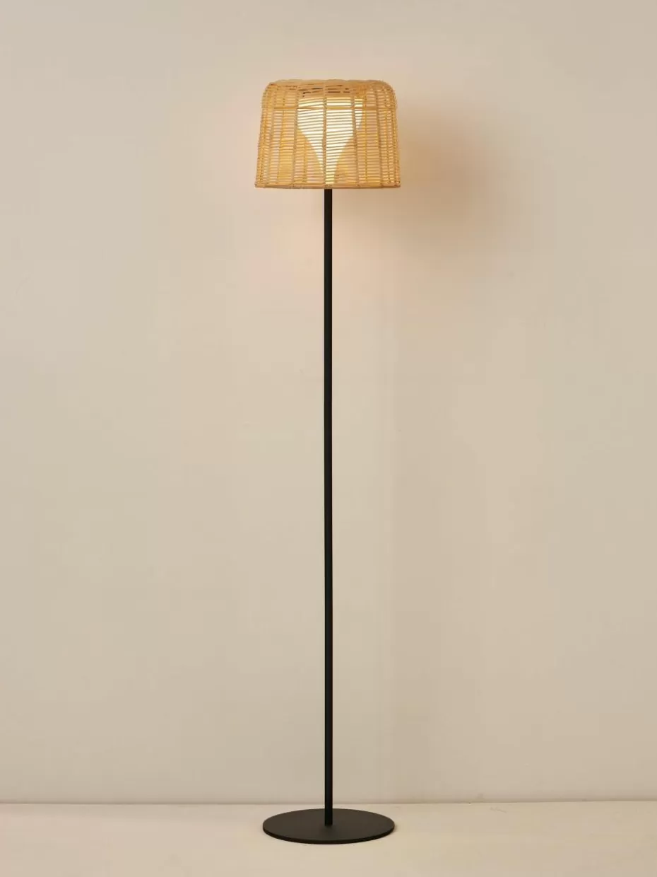 Outdoor Stehlampen-Westwing Collection In- & Outdoor Solar LED-Lampe Kyra mit Rattanschirm
