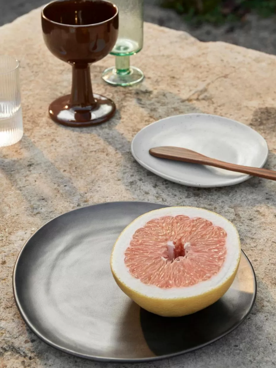 Weihnachtsgeschirr | Nordic Celebrations-ferm LIVING Kuchenteller Flow aus Steinzeug Off White, gesprenkelt