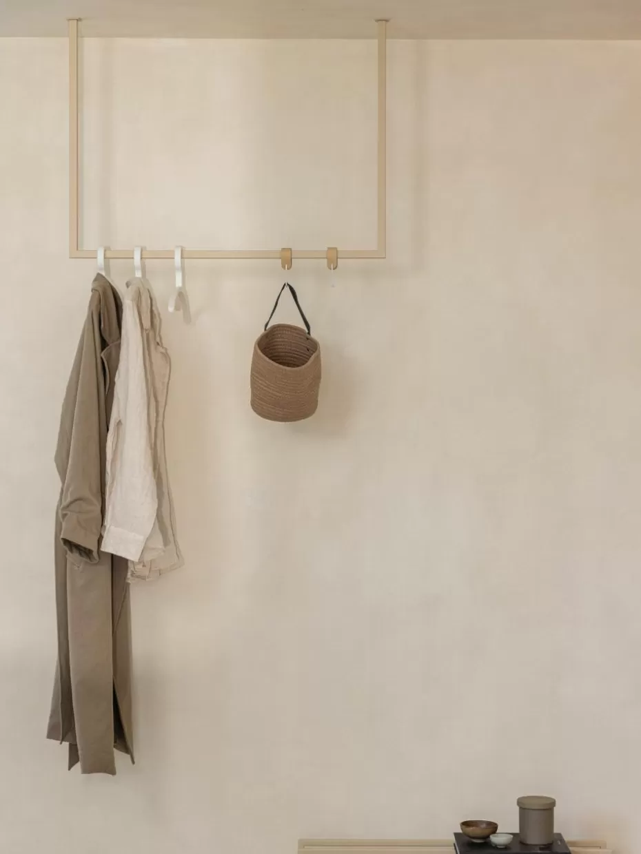 Garderoben-Metallbude Metall-Kleiderstange Rubi Beige