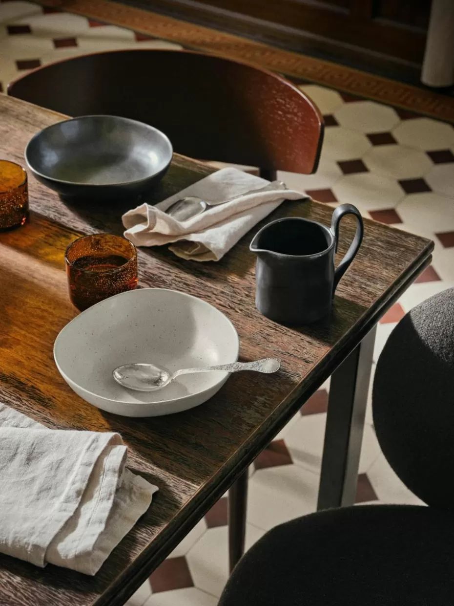 Nordic Celebrations | Kannen & Karaffen-ferm LIVING Milchkännchen Flow aus Steinzeug, 300 ml Schwarz
