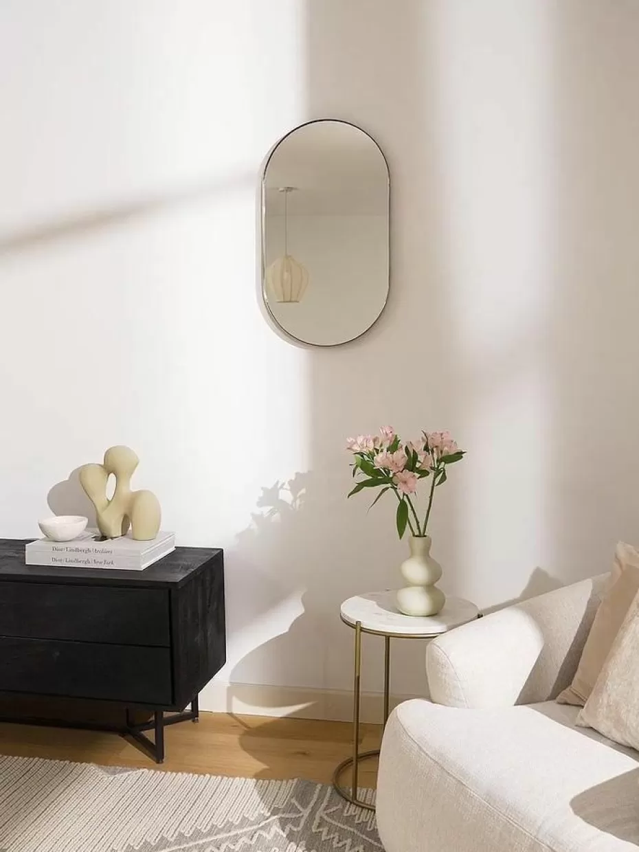 Wandspiegel-Westwing Collection Ovaler Wandspiegel Lucia Goldfarben