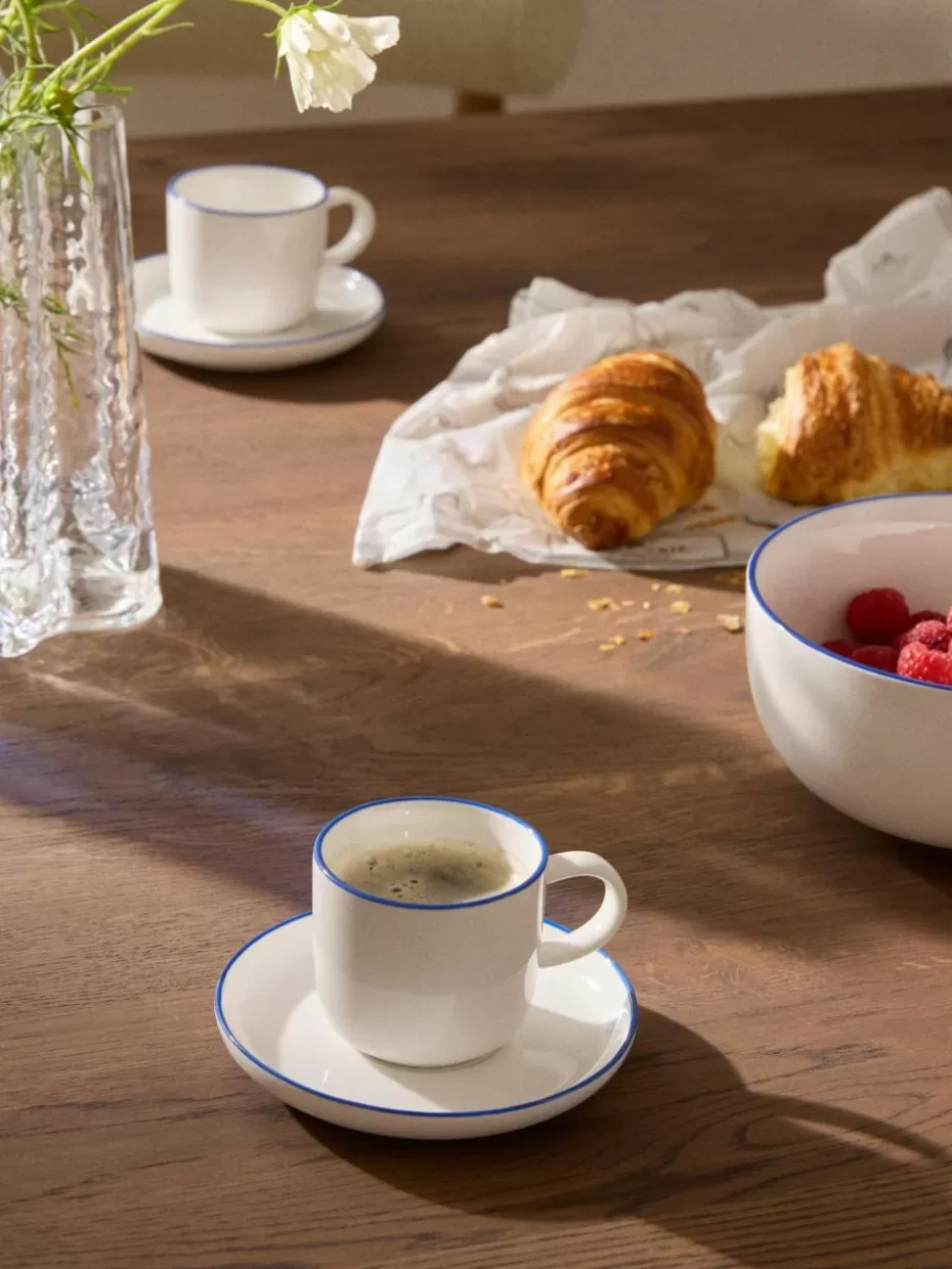 Tassen | Geschirrserien-Westwing Collection Porzellan-Espressotassen Facile mit Untertassen, 2 Stück Off White mit dunkelblauem Rand