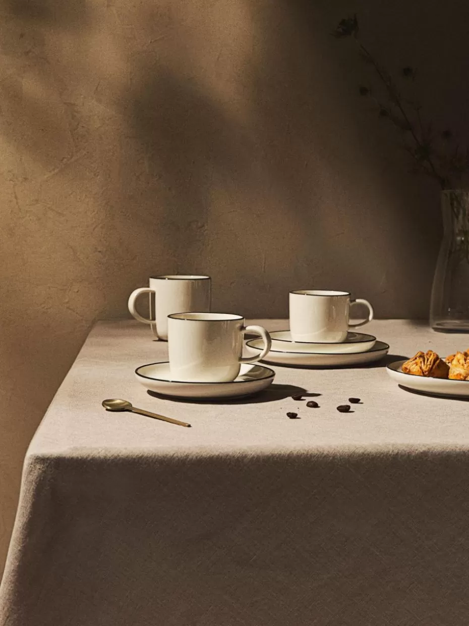 Tassen | Geschirrserien-Westwing Collection Porzellan-Kaffeetassen Facile mit Untertassen, 2 Stück Off White mit schwarzem Rand
