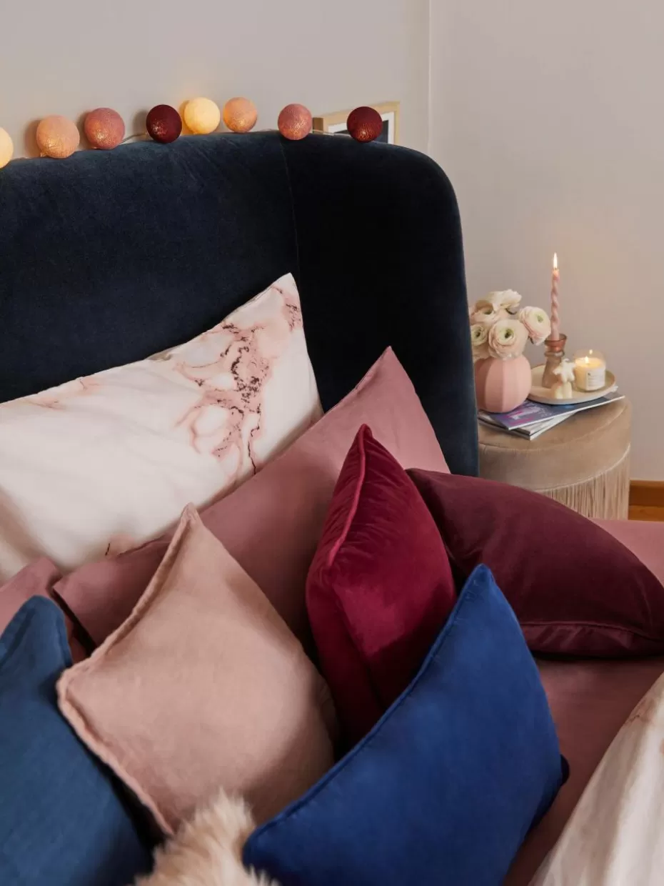 Weihnachtskissen | Dekokissen-Westwing Collection Samt-Kissenhülle Dana Pflaume