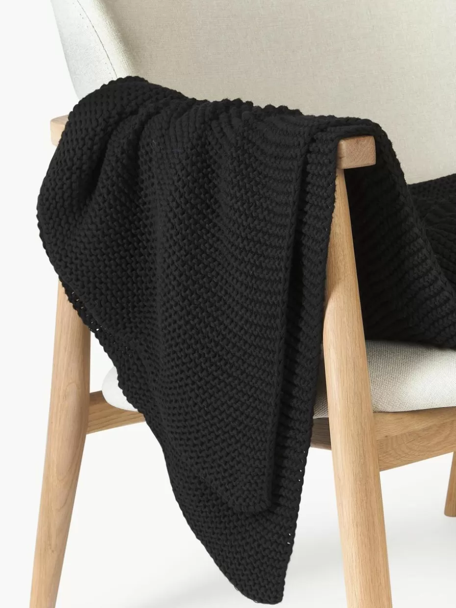 Weihnachtliche Decken & Plaids | Festliche Eleganz-Westwing Collection Strickdecke Adalyn aus Bio-Baumwolle Schwarz