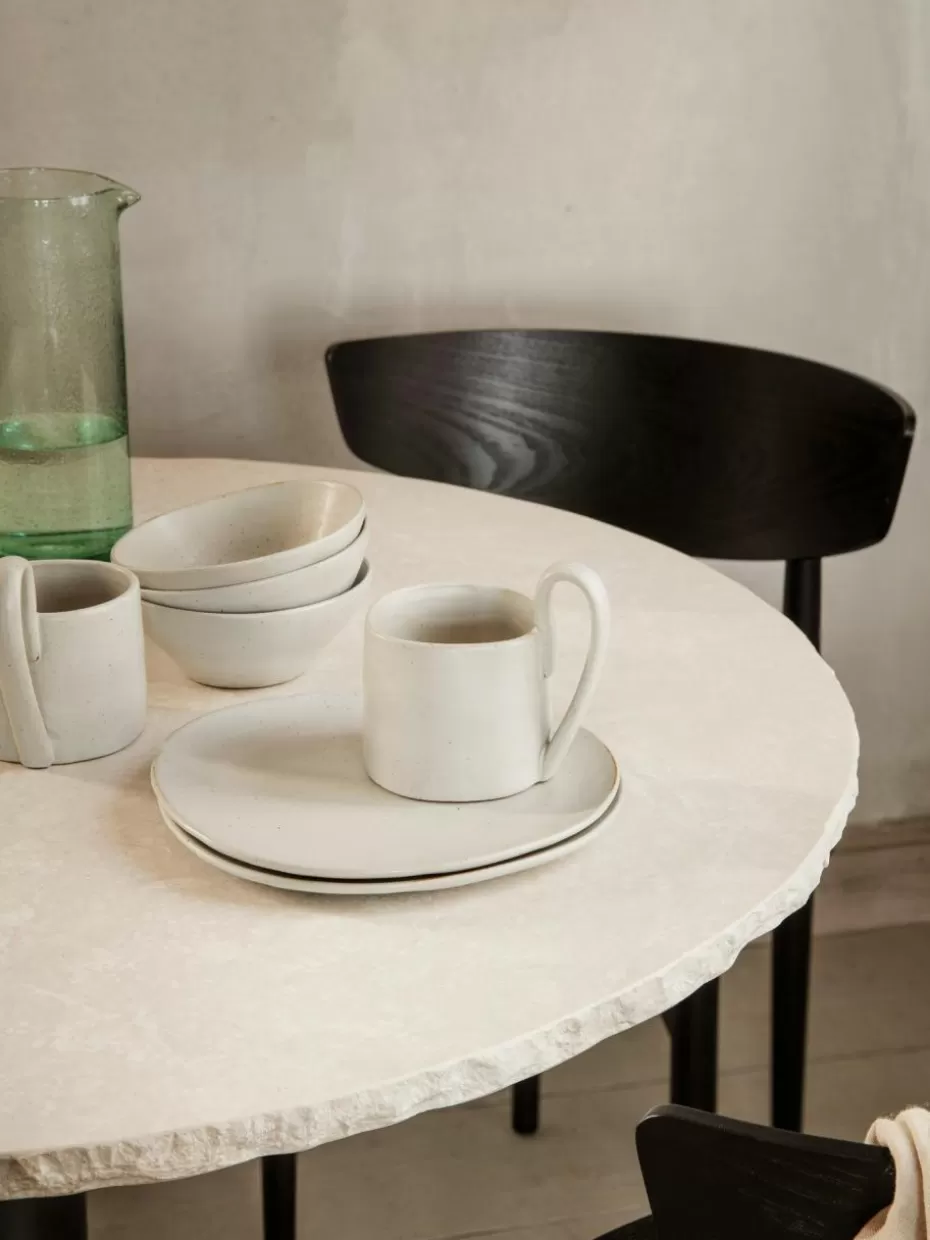 Weihnachtsgeschirr | Nordic Celebrations-ferm LIVING Tasse Flow aus Steinzeug Off White, gesprenkelt