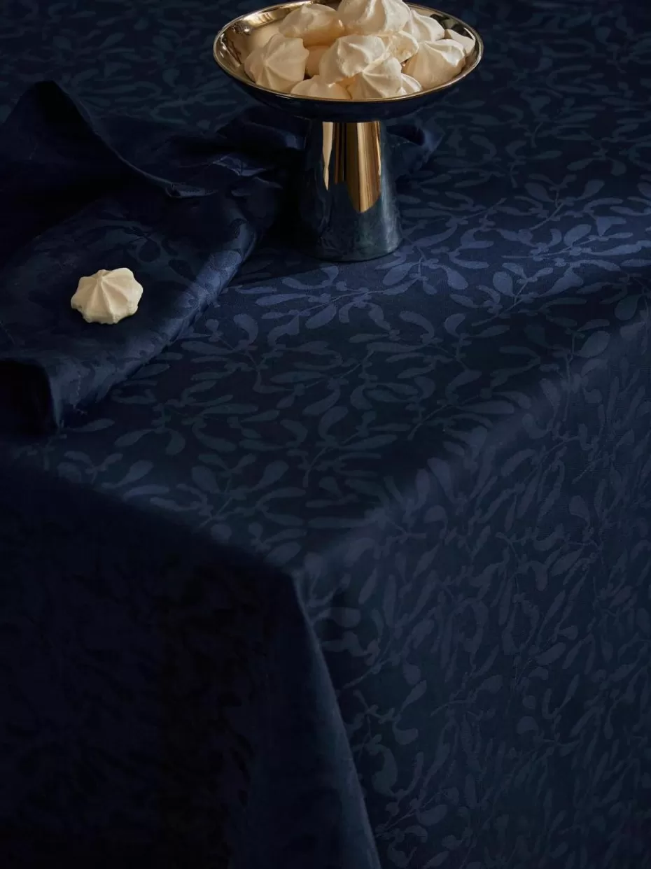 Tischdecken-Westwing Collection Tischdecke Hollyn mit winterlichem Motiv Dunkelblau