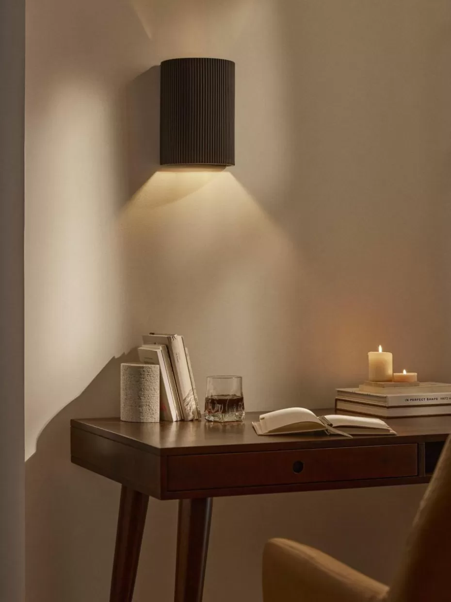 Up- & Downlights-Westwing Collection Wandleuchte Hilko Schwarz